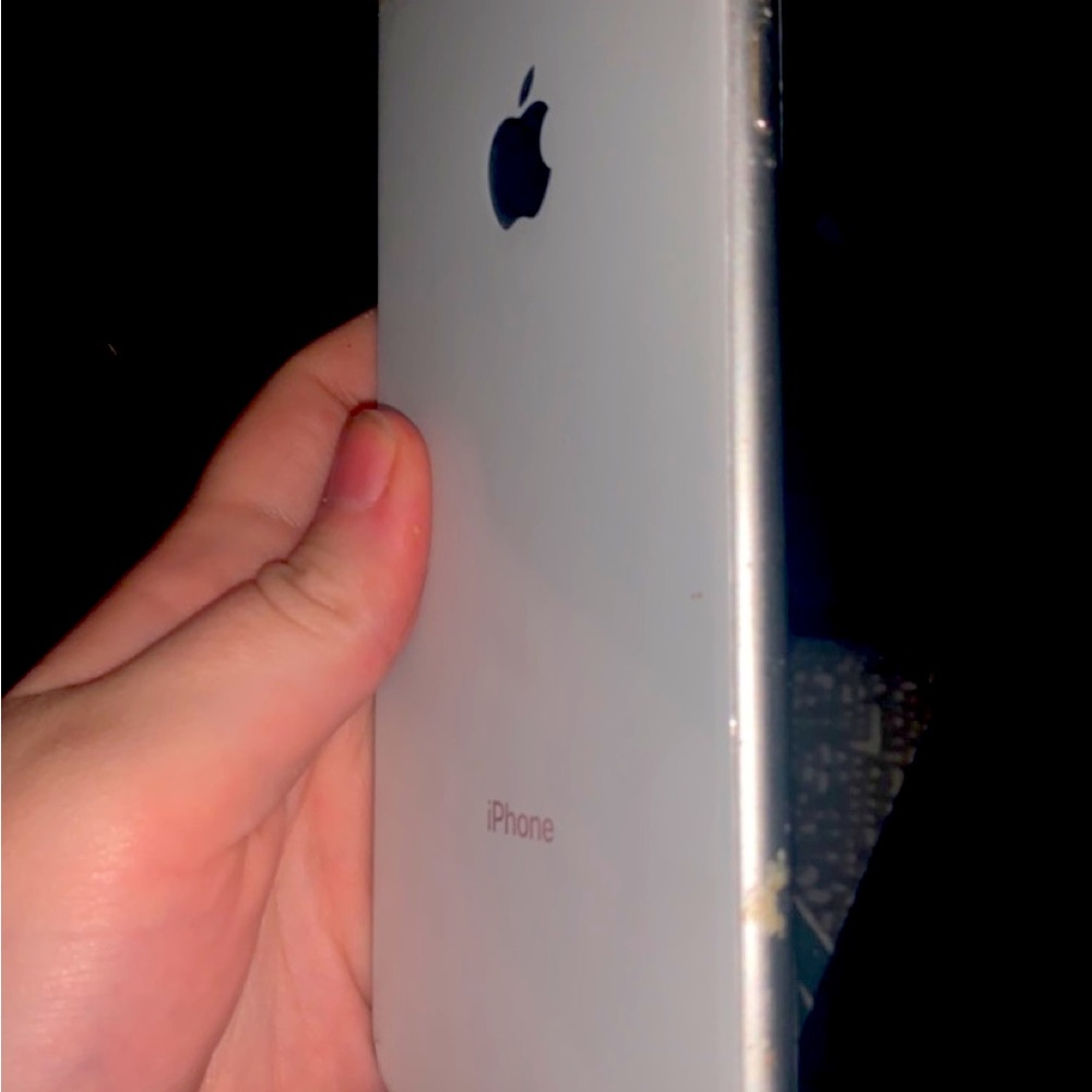 iPhone 8 Plus